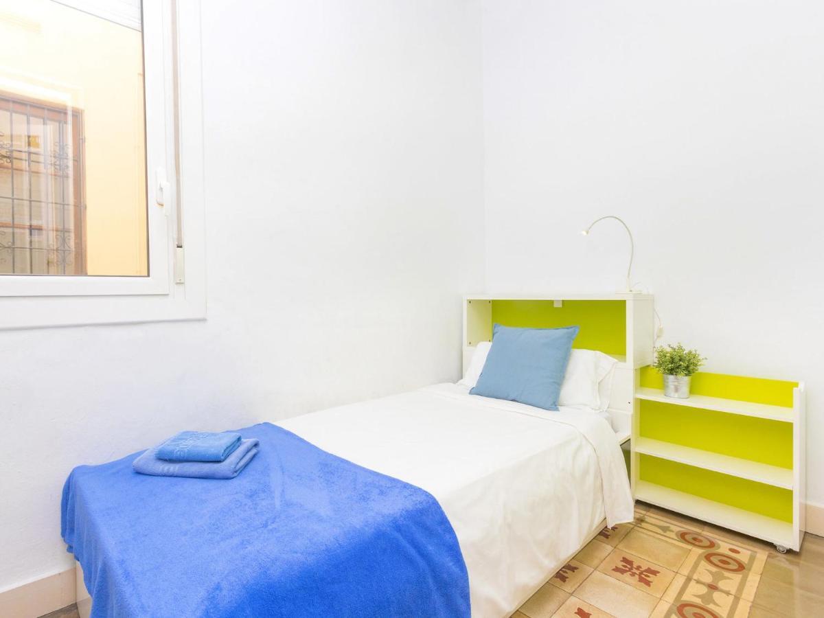 Eix-dret-roger De Lluria-valencia By Interhome * Barcelone