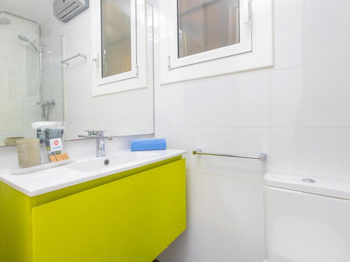 Eix-dret-roger De Lluria-valencia By Interhome Barcelone